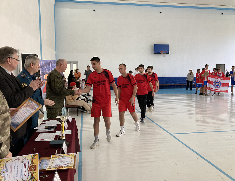 Военно-спортивные соревнования.