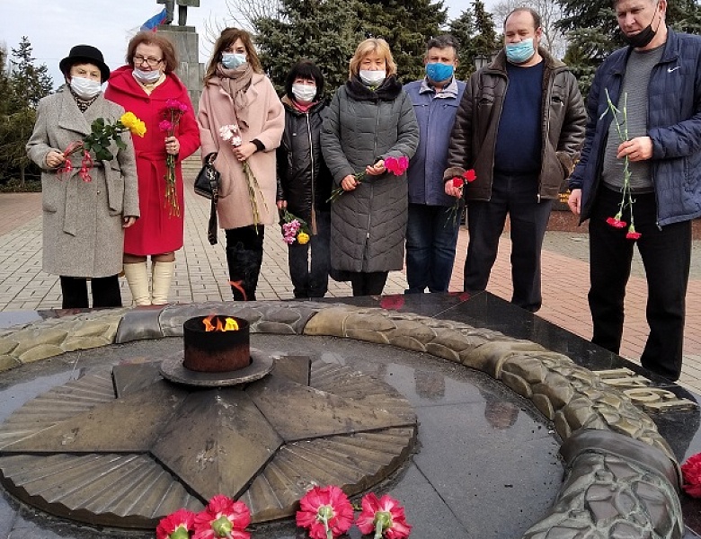 С ДНЕМ ЗАЩИТНИКА  ОТЕЧЕСТВА!