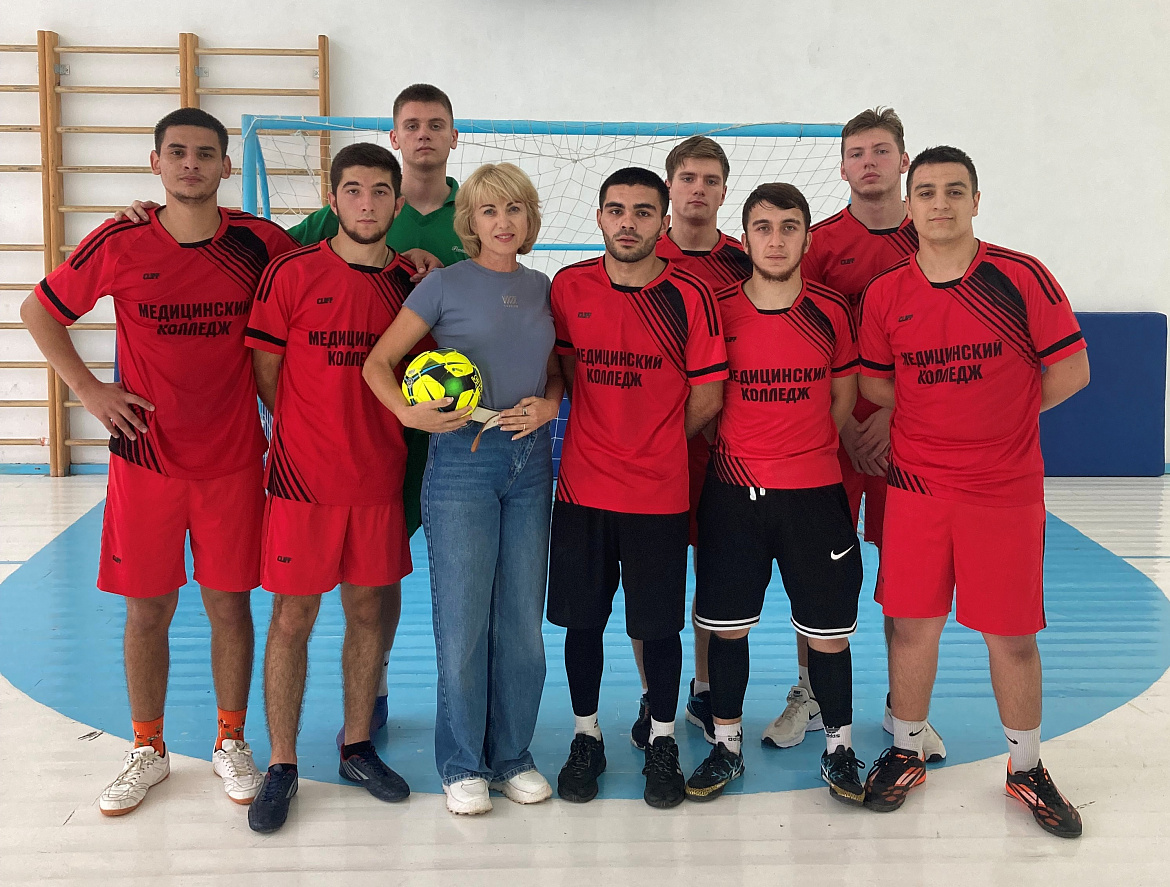 Городские соревнования по мини-футболу 