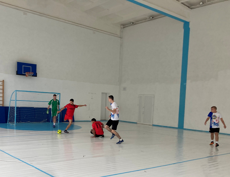 Городские соревнования по мини-футболу 