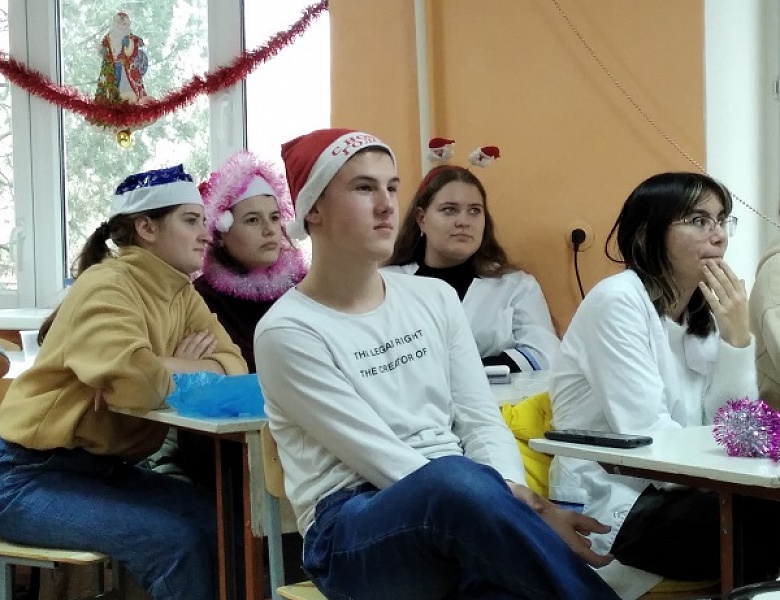 С Новым годом! СТУДЕНТ!